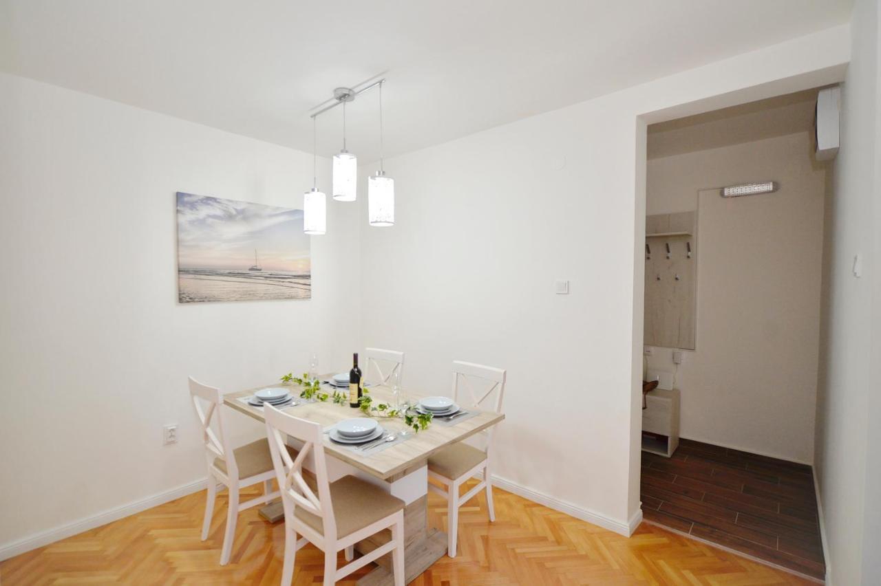 Unico Apartman Kotor Exterior photo