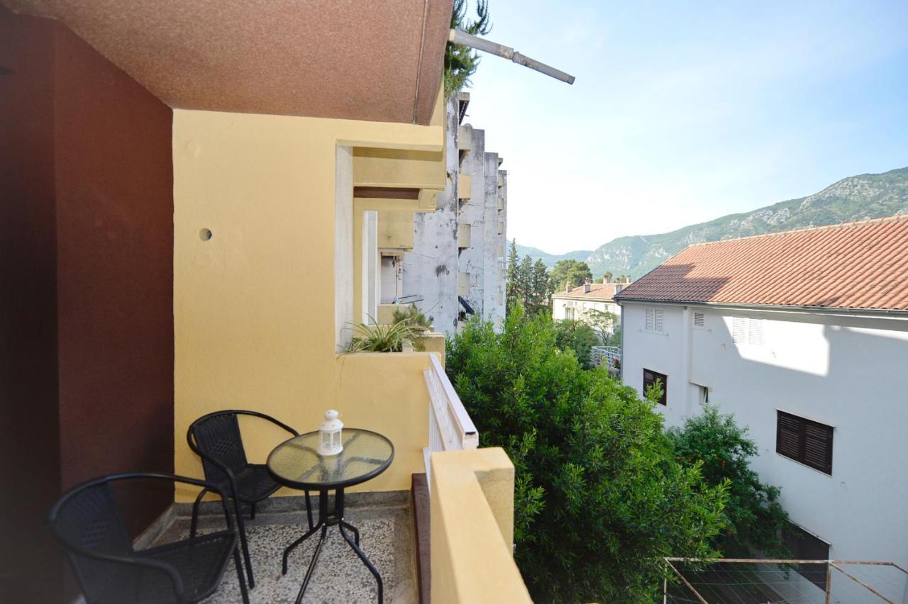 Unico Apartman Kotor Exterior photo